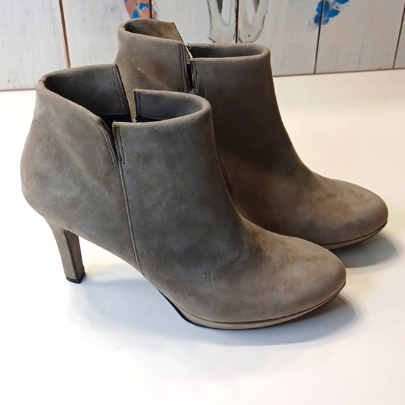 Paul Green NEW  Suave Gray Suede Boot Size UK 6/ US 8.5 - Picture 5 of 16